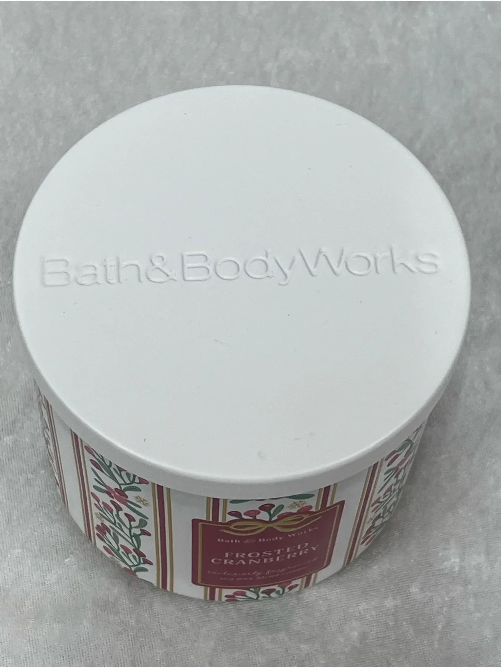 Bath & Body Works Frosted Cranberry Scented Candle 14.5 oz.